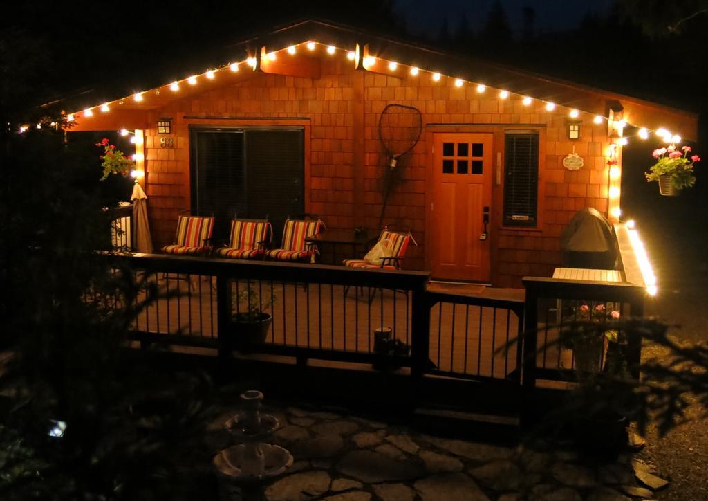 Villa A Shack In The Woods à Port Renfrew Extérieur photo